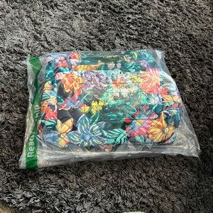 New Vera Bradley Purse